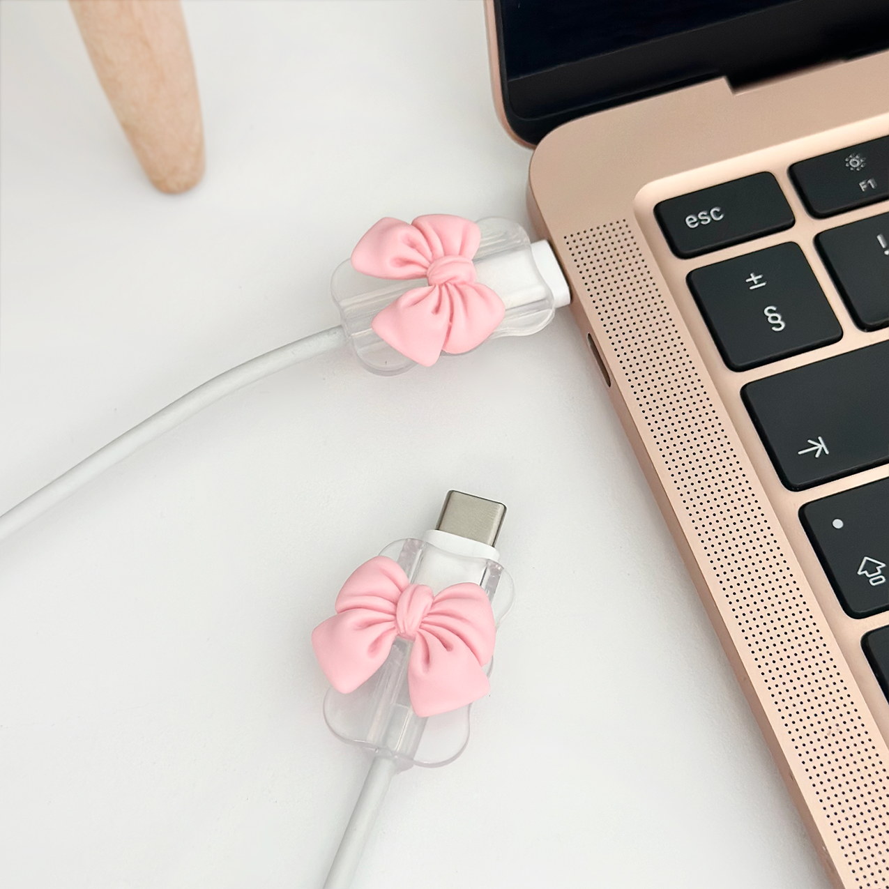 Cable Cover Charm Pack - Pink Bow