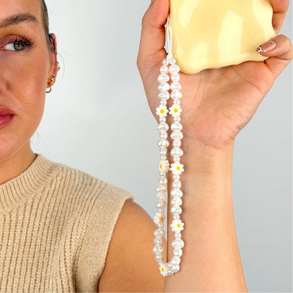 Beaded Phone Strap - Daisy Pearl