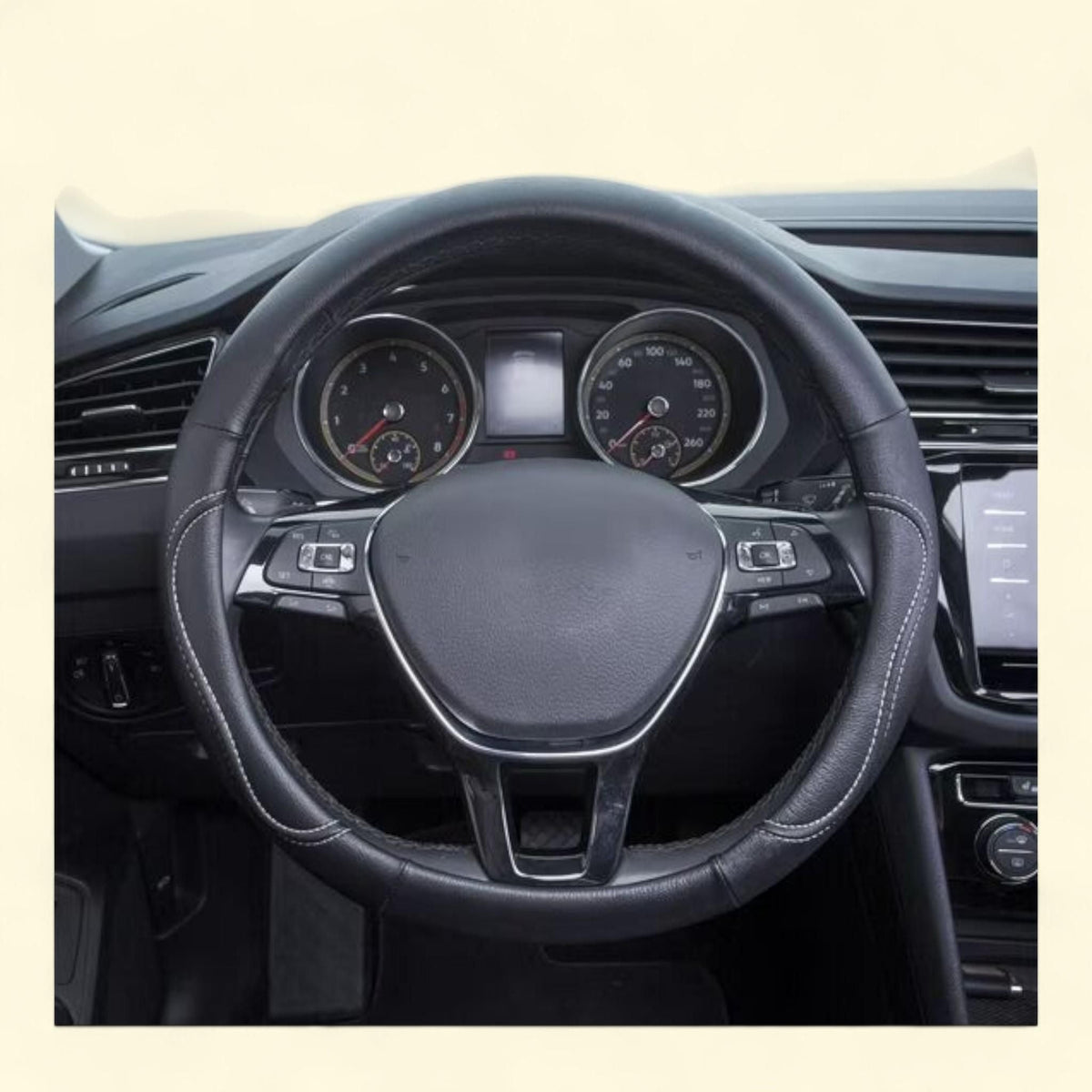 Auto Drive Truck Steering Wheel Cover, Country Black/White, Universal Fit, 0.36kg