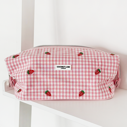 Expandable Makeup Bag - Strawberry Picnic