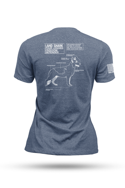 Land shark - Women's T-Shirt